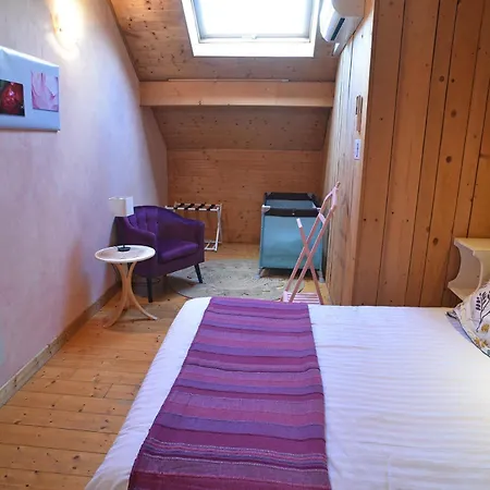 Tatil Evi Le Douglas, Vignoble Et Reculees Du Jura - Avec Sauna