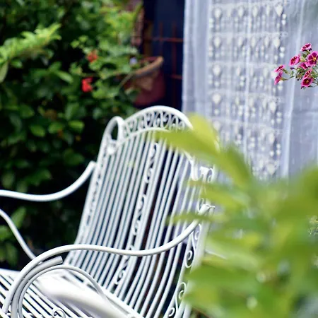 Le Douglas, Vignoble Et Reculees Du Jura - Avec Sauna Holiday home *